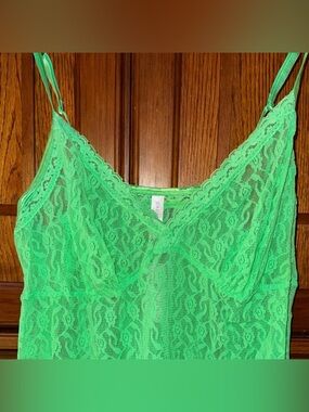 NWT Cacique Bright Neon Green Lace Camisole Adjustable straps 22/24 Vintage Y2K